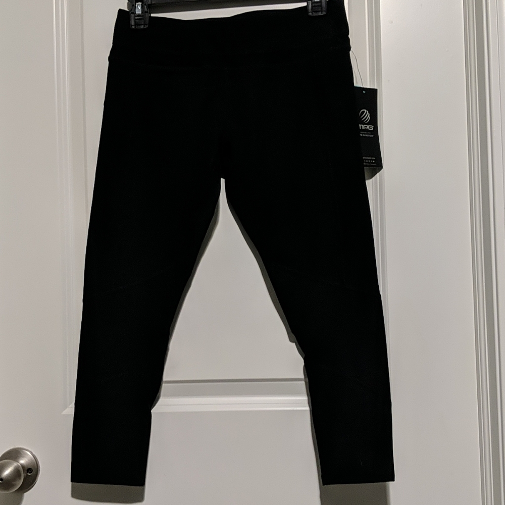 MPG Performance Capri Leggings-NEW